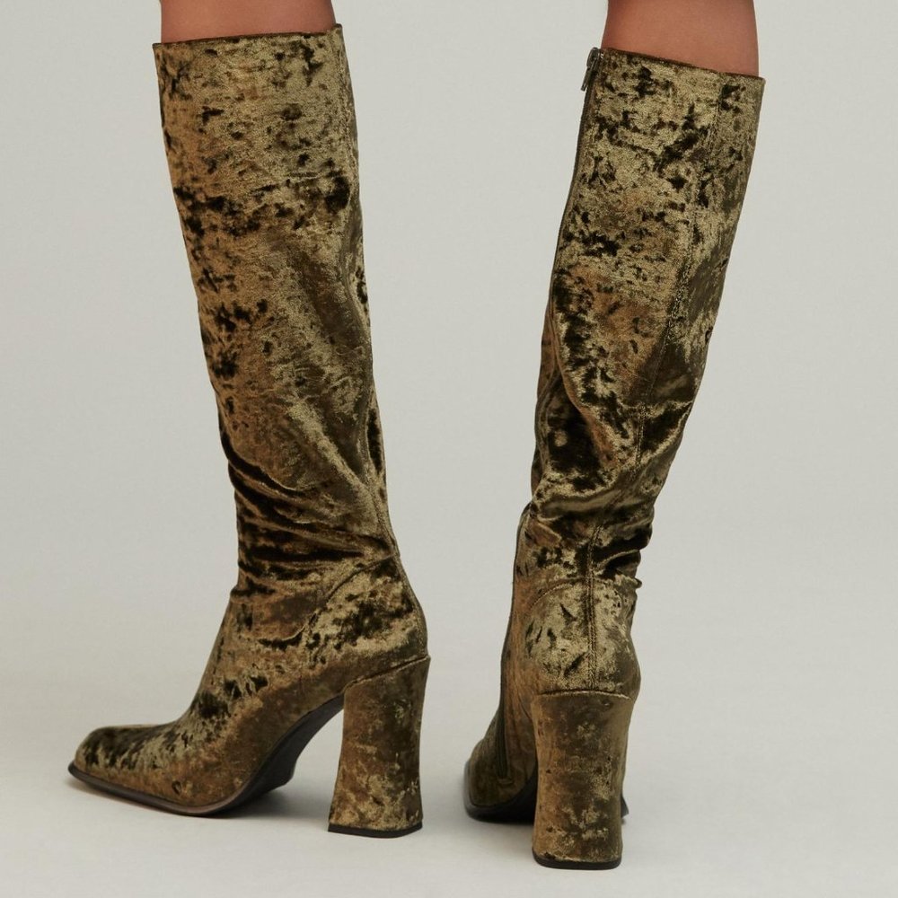 NEW! Anthropologie Jeffrey Campbell Velvet TAUPE Naissance Boots Size 8.5 / 9